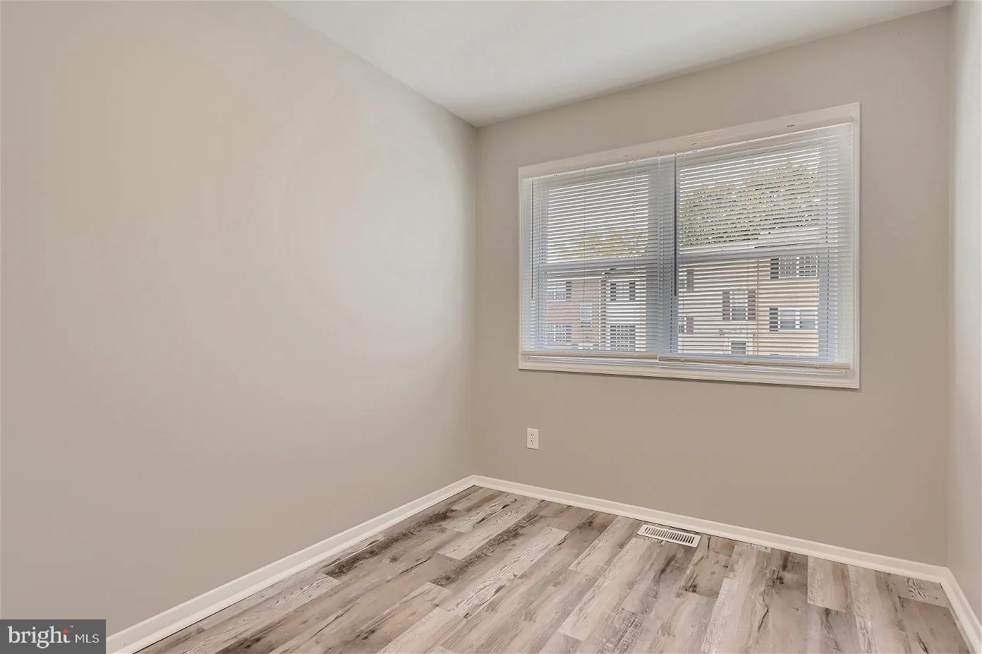 WATER GATE - Residential