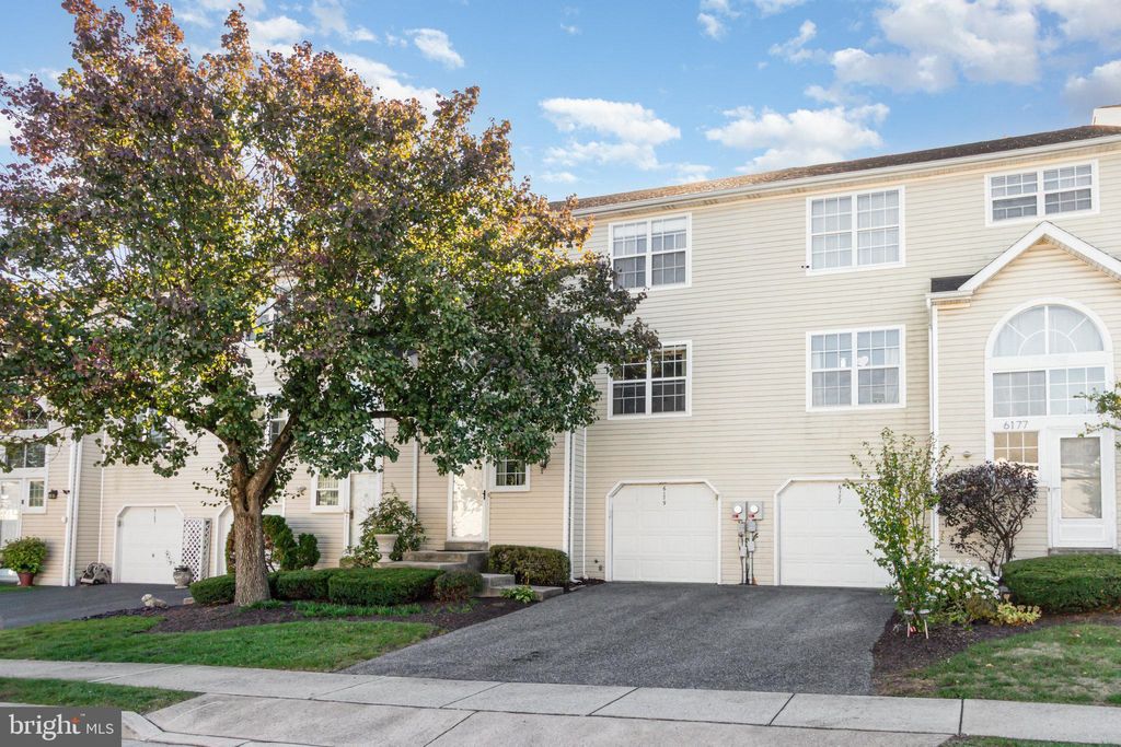 Photo of 6179 Spring Knoll Drive, HARRISBURG, PA 17111 (MLS # PADA2057086)