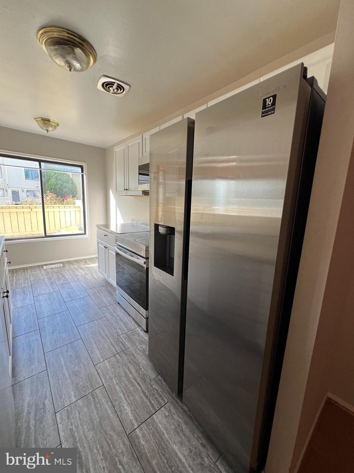 ESSEX PLACE - Residential