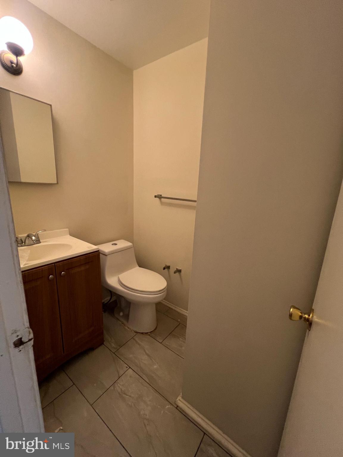 ESSEX PLACE - Residential