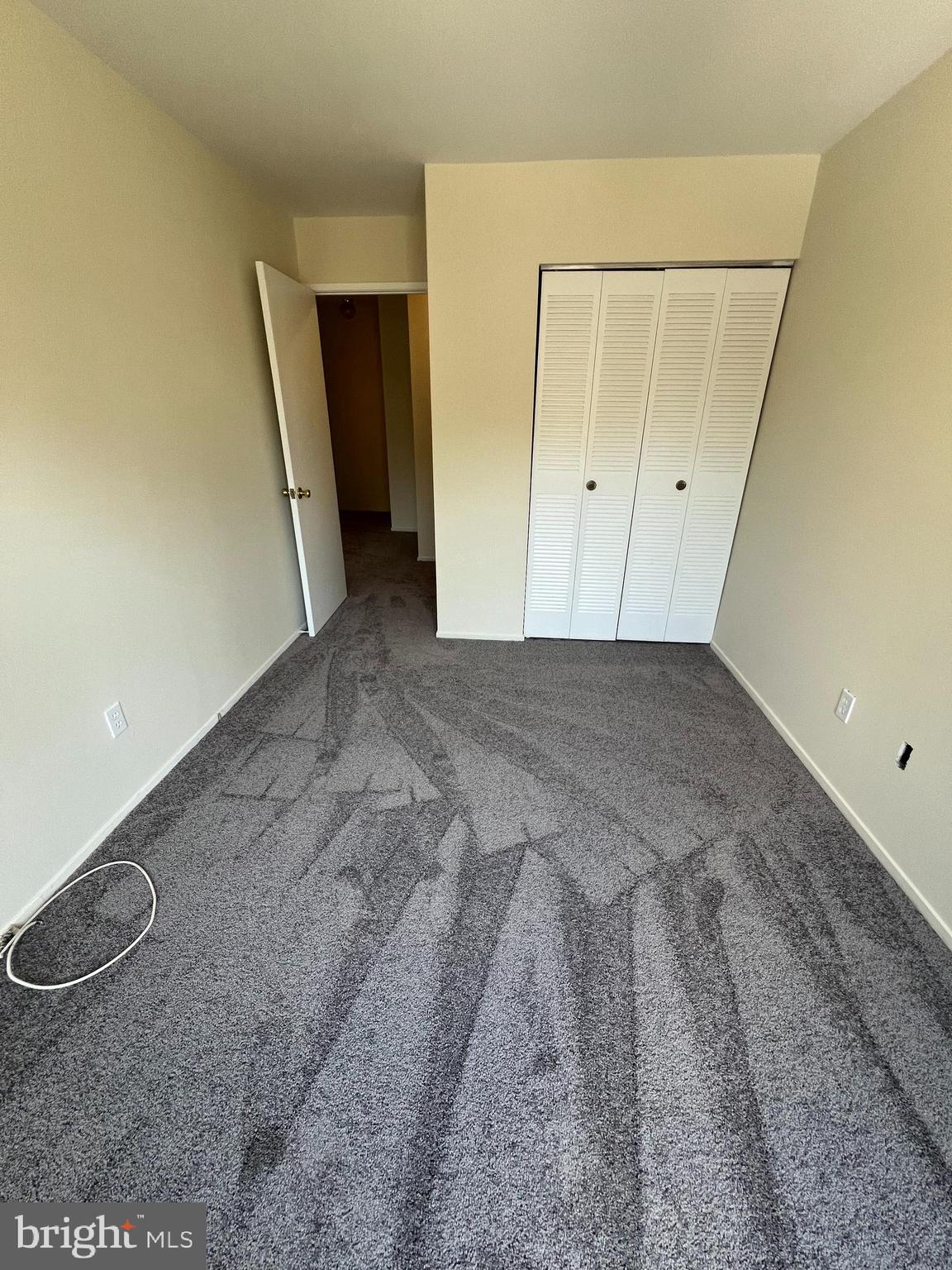 ESSEX PLACE - Residential