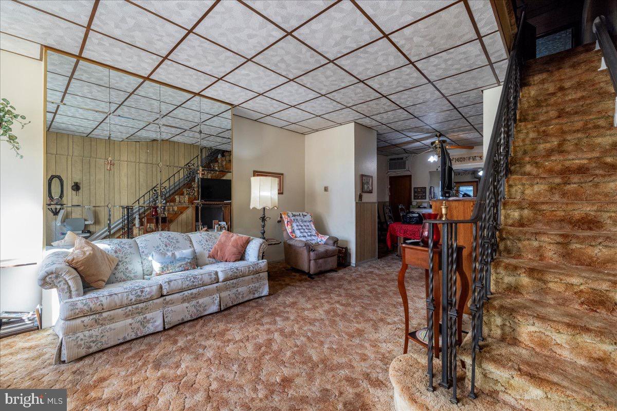 LOWER MOYAMENSING - Residential