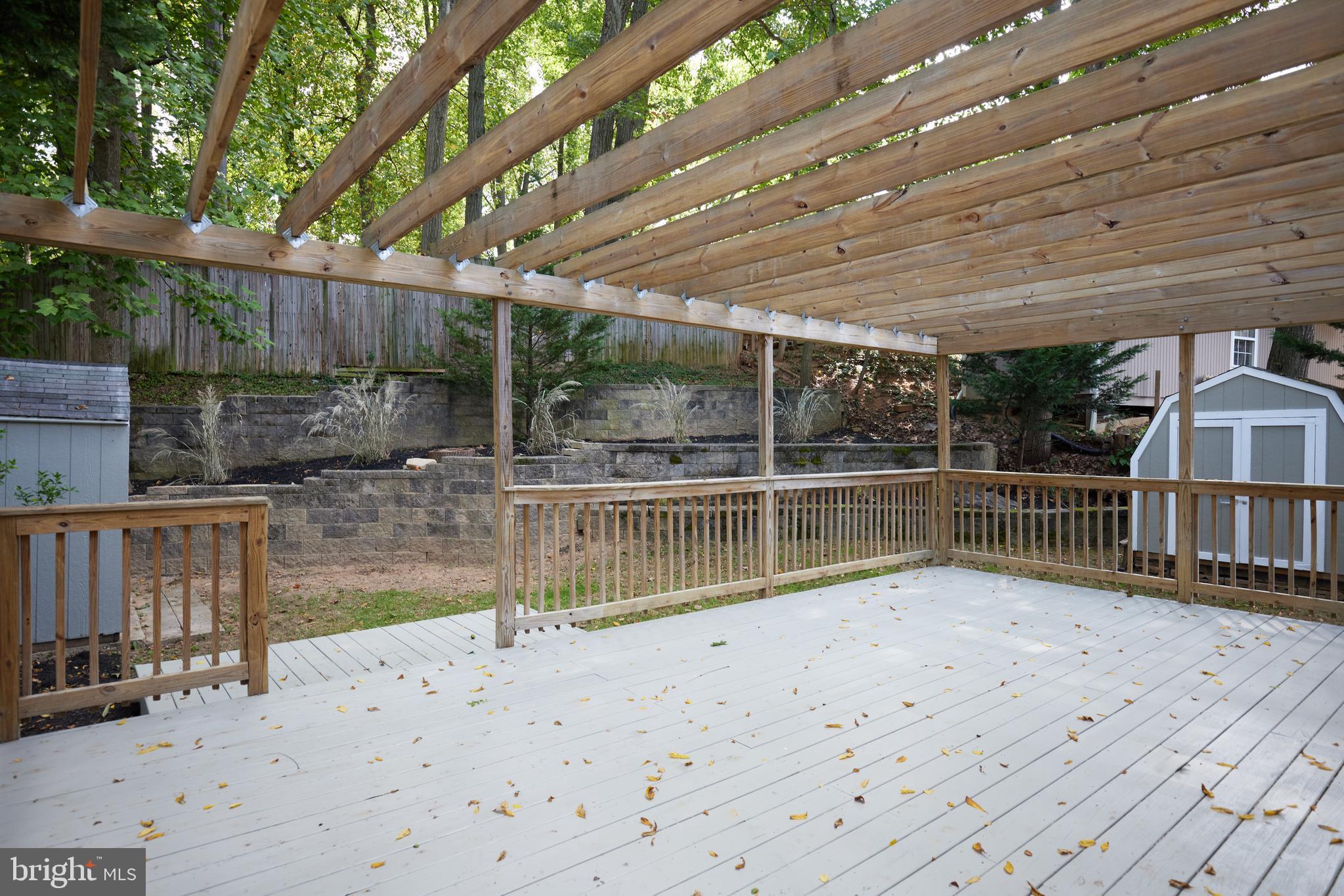 CONNECTICUT GARDENS - Residential