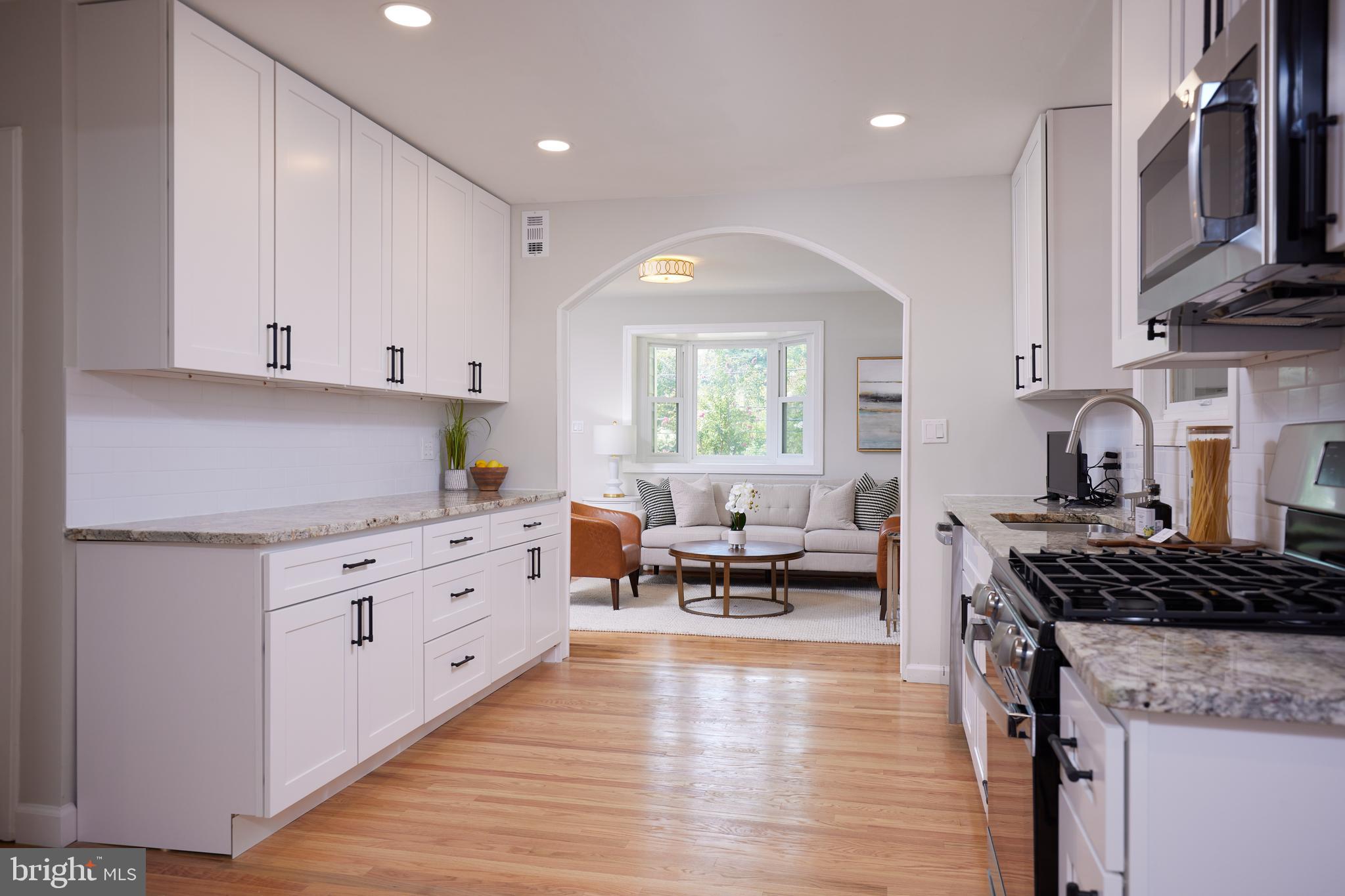 CONNECTICUT GARDENS - Residential