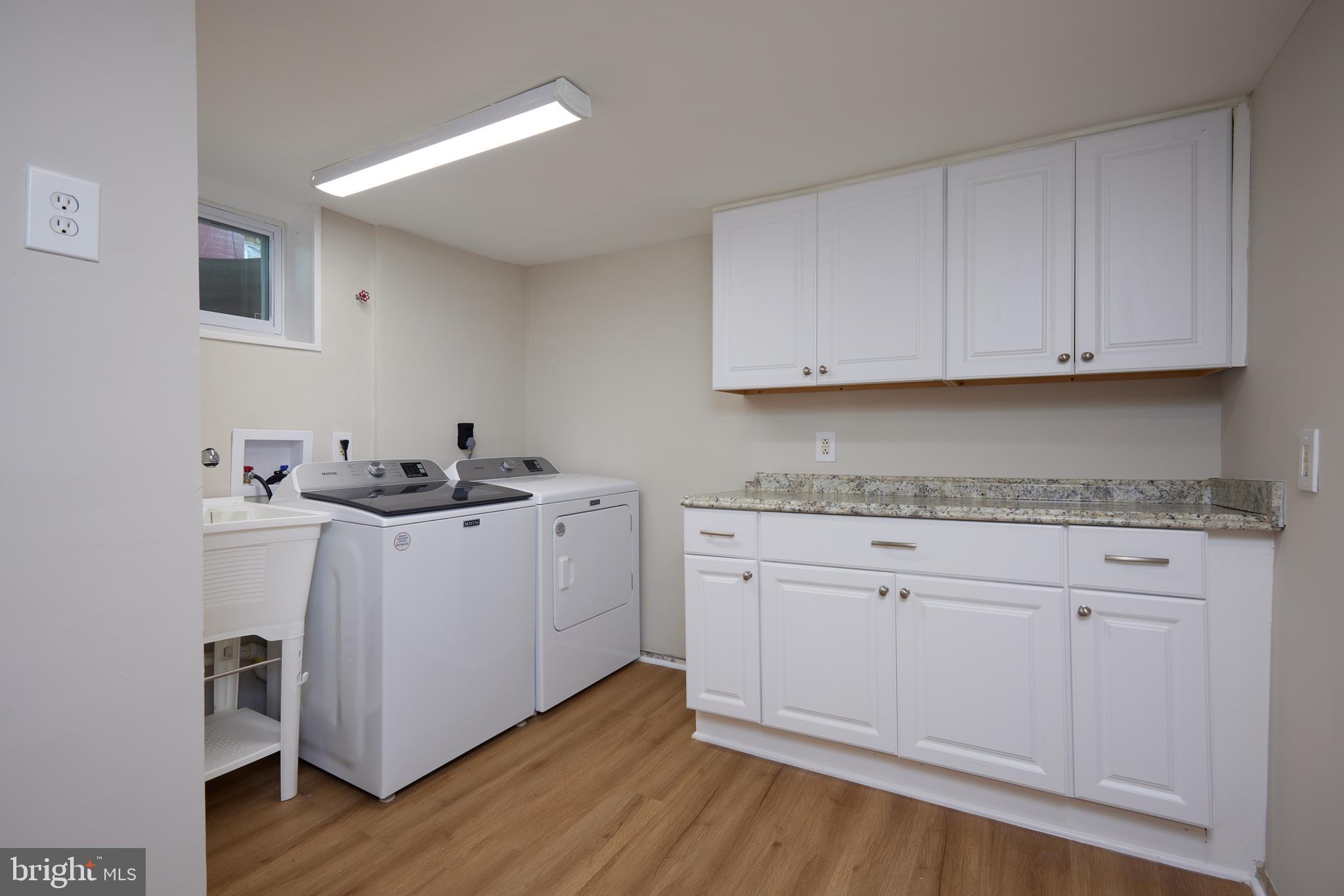 CONNECTICUT GARDENS - Residential