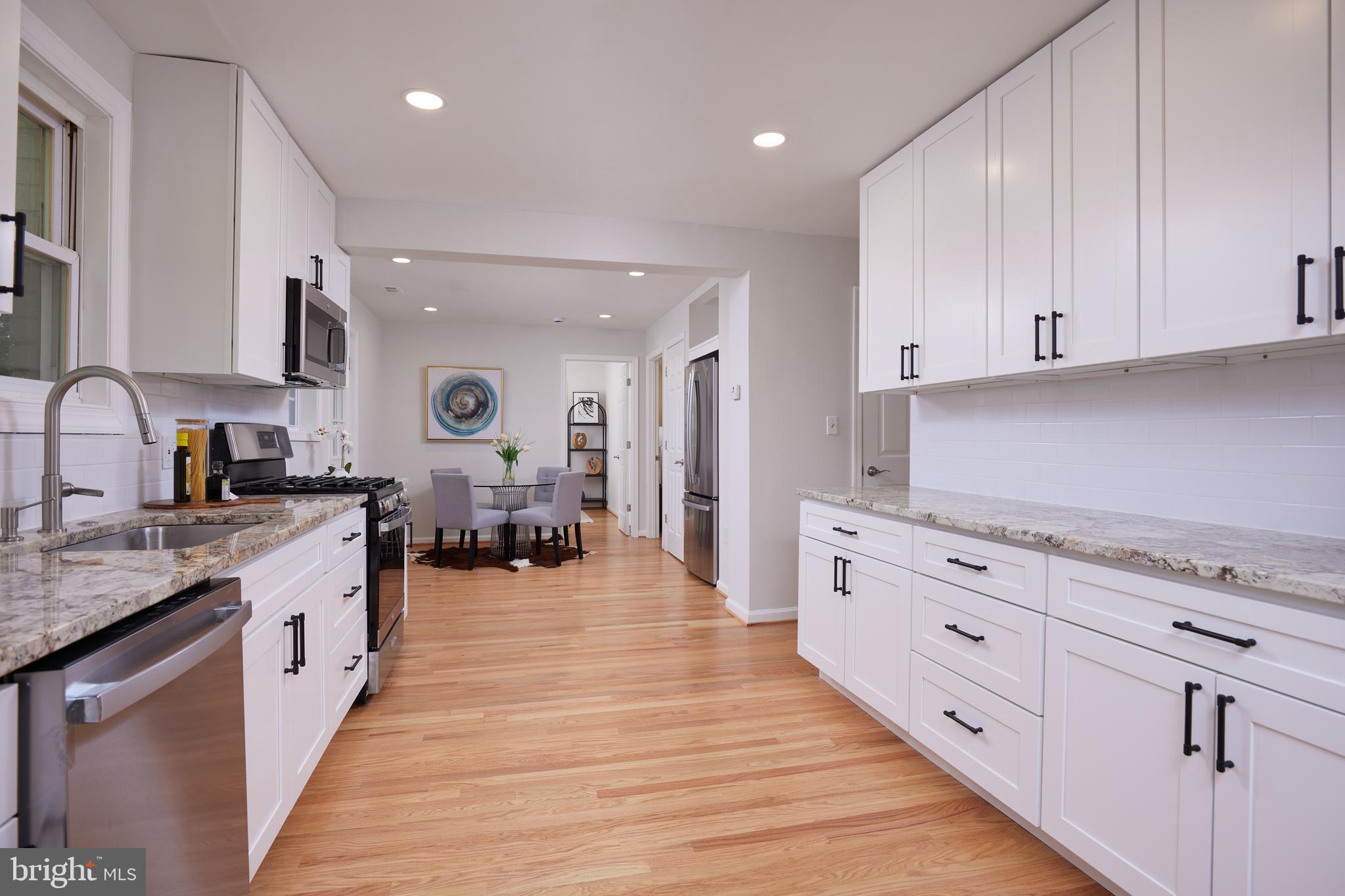 CONNECTICUT GARDENS - Residential