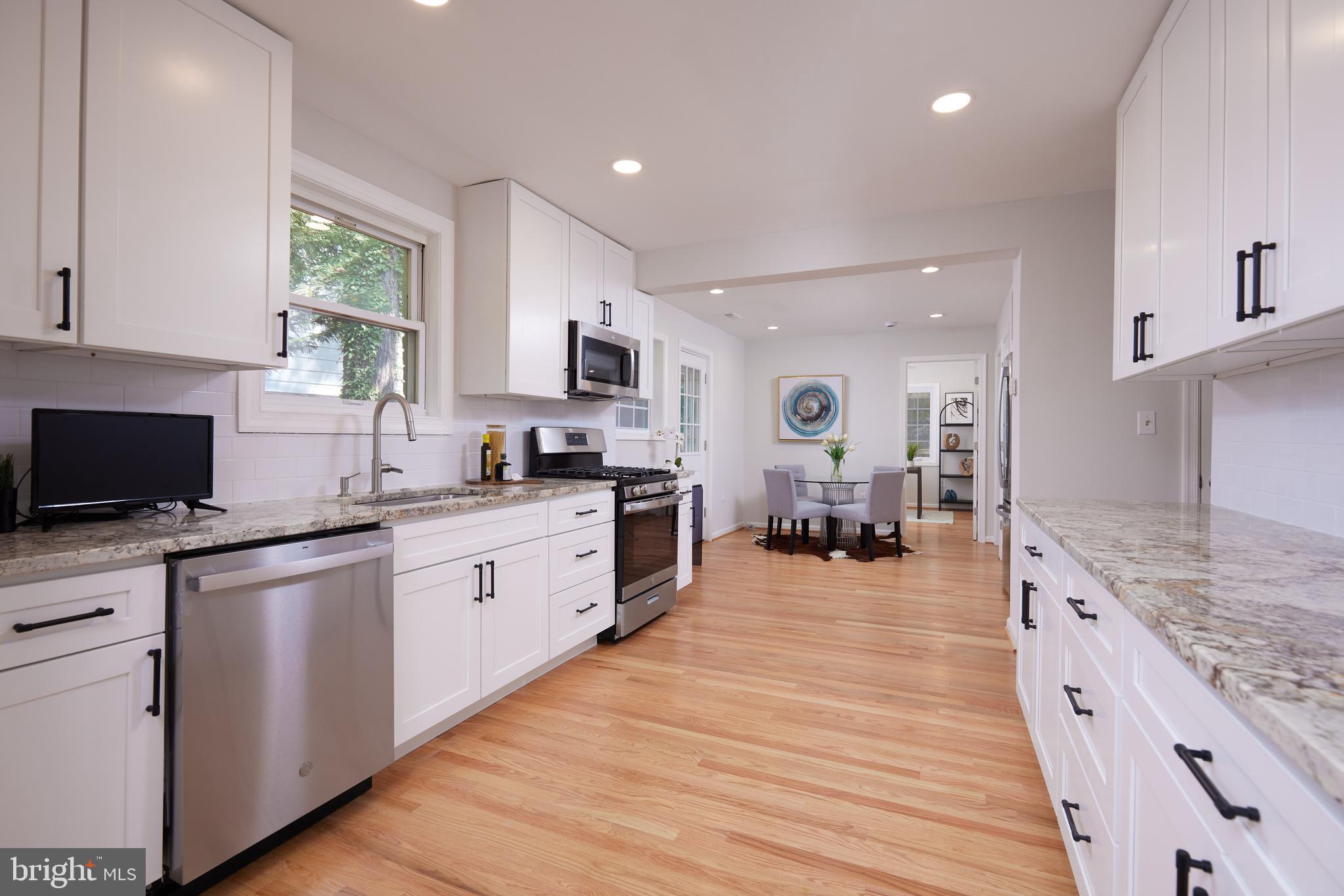 CONNECTICUT GARDENS - Residential