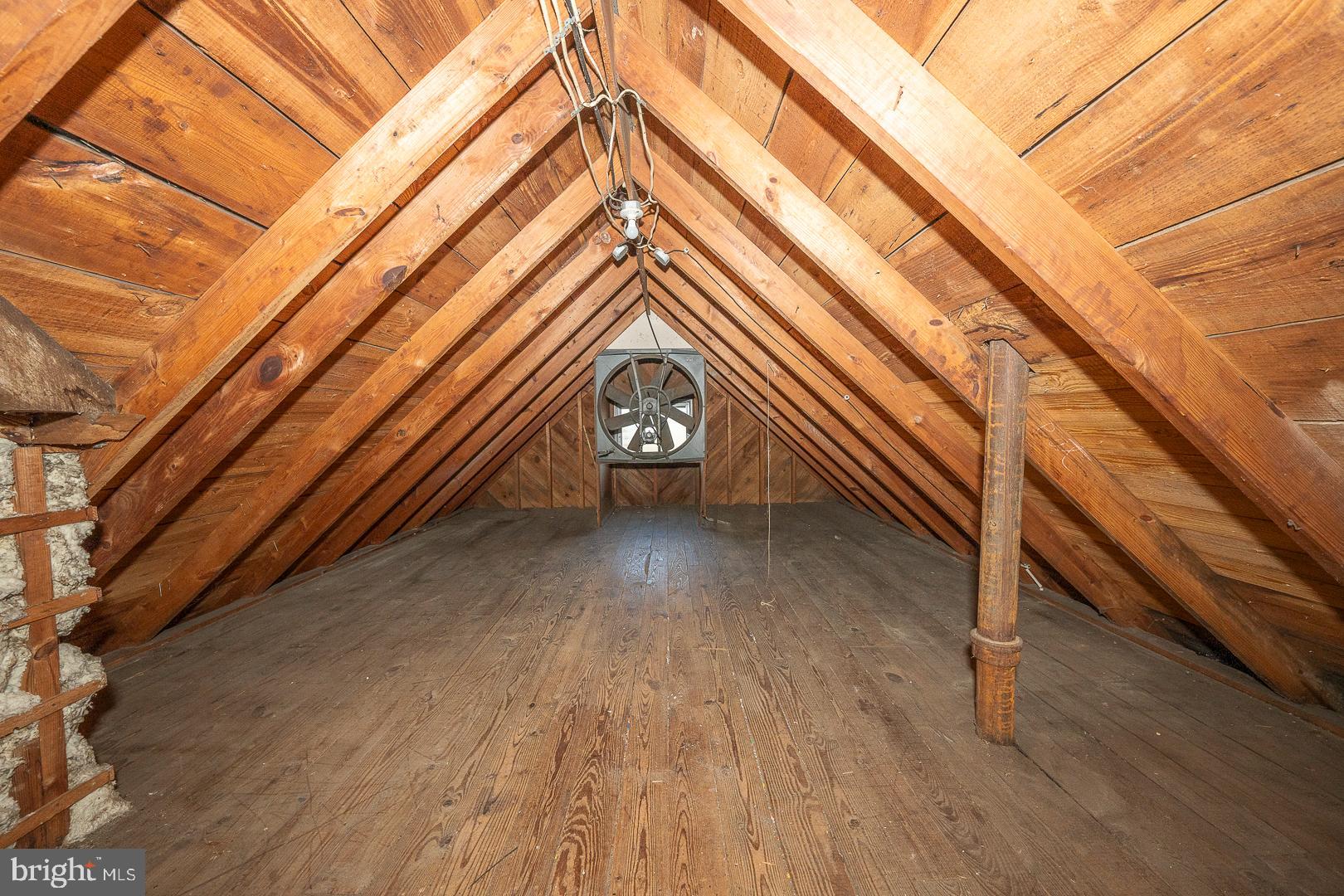 SOUTH WAYNE - Residential