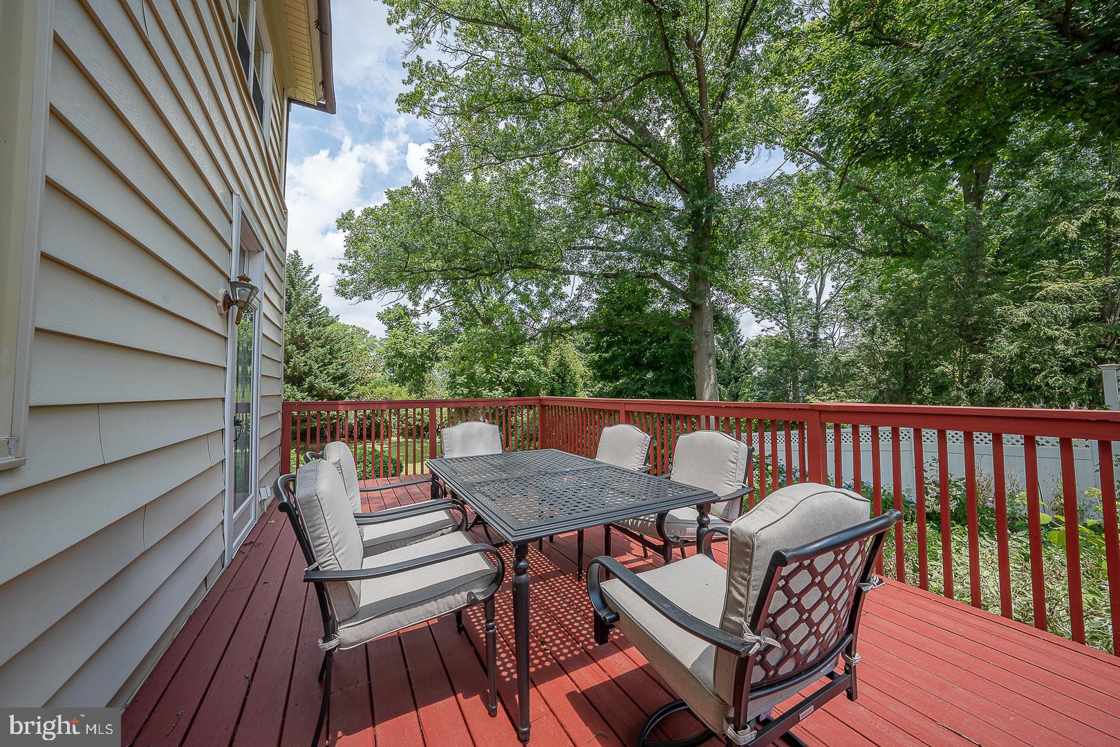 SOUTH WAYNE - Residential