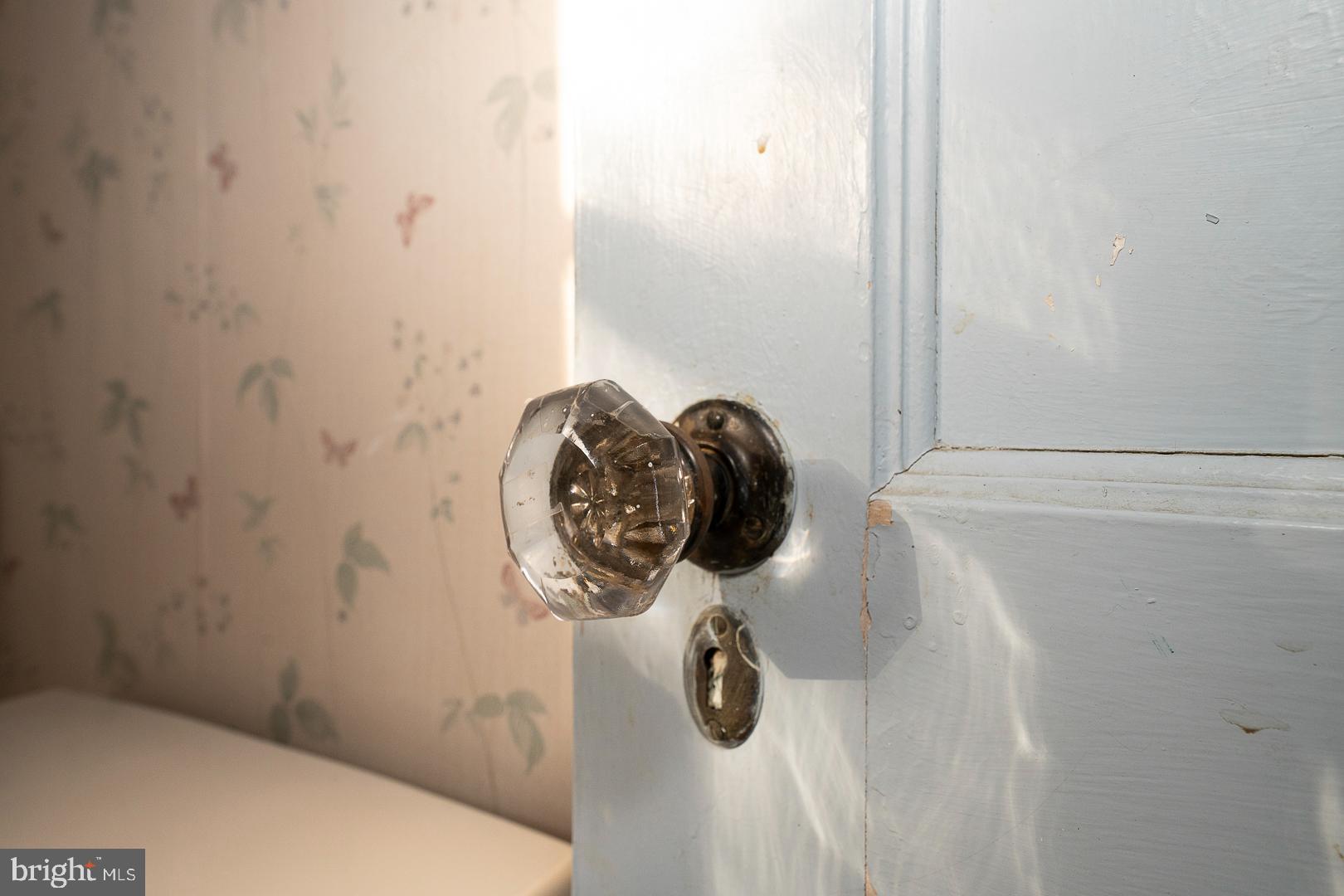 SOUTH WAYNE - Residential