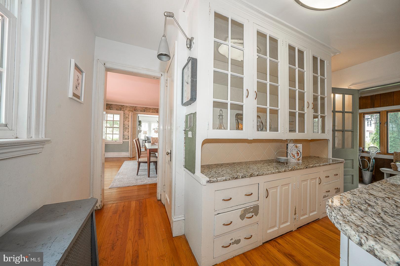 SOUTH WAYNE - Residential