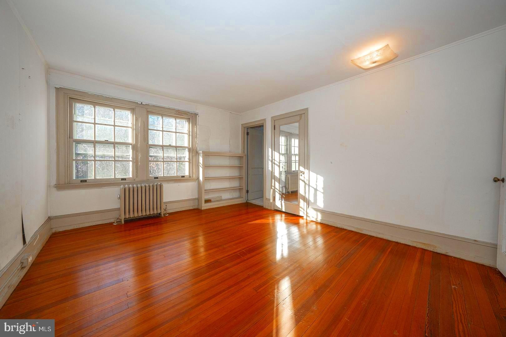 SOUTH WAYNE - Residential