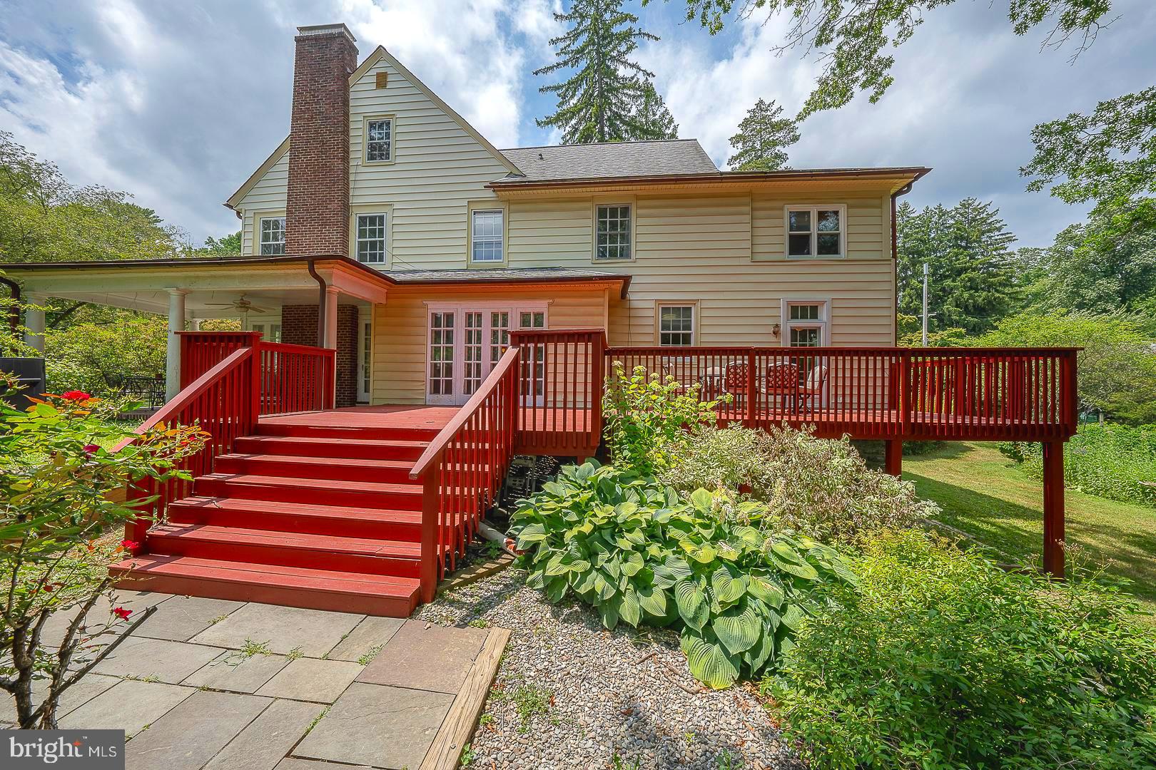 SOUTH WAYNE - Residential