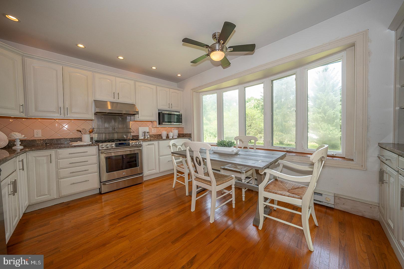 SOUTH WAYNE - Residential