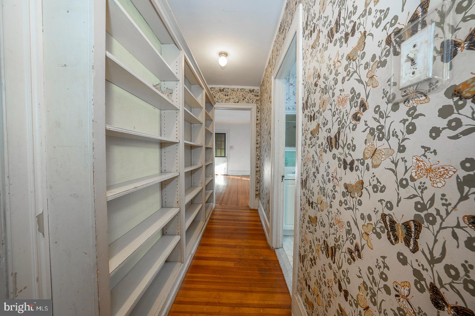 SOUTH WAYNE - Residential