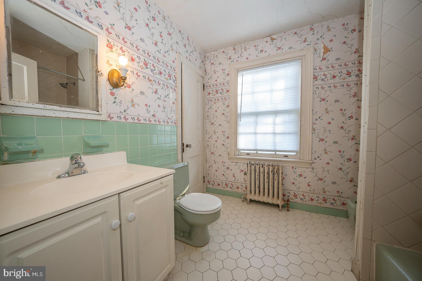 SOUTH WAYNE - Residential