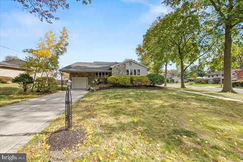 1738 COUNTRY CLUB DRIVE CHERRY HILL NJ 08003