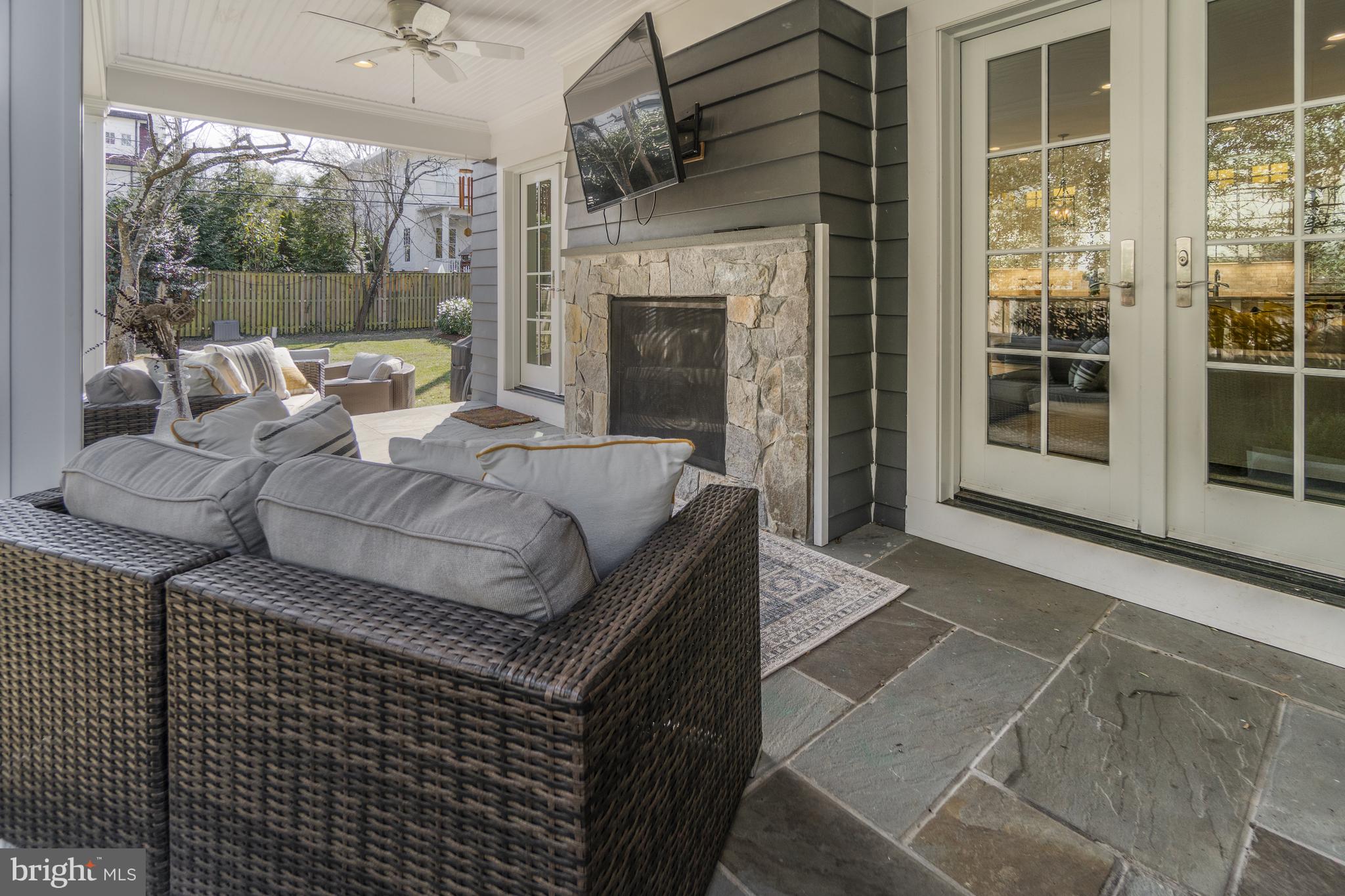 CHEVY CHASE VILLAGE - Residential