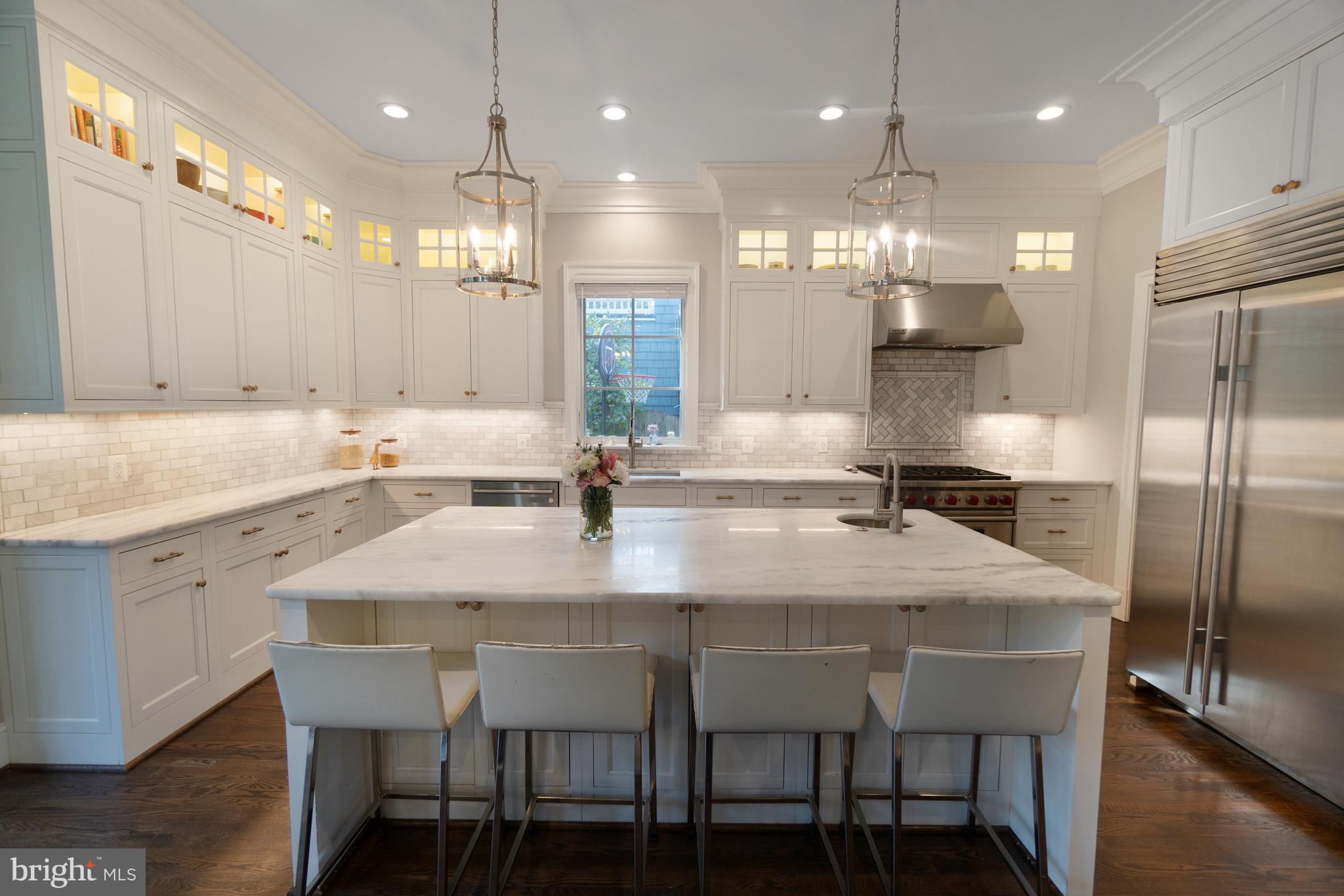 CHEVY CHASE VILLAGE - Residential