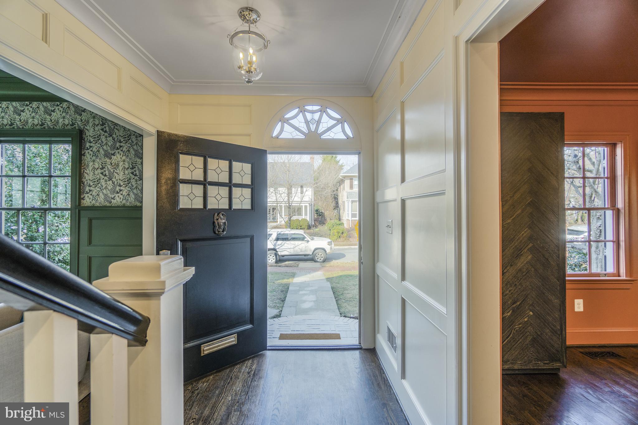 CHEVY CHASE VILLAGE - Residential