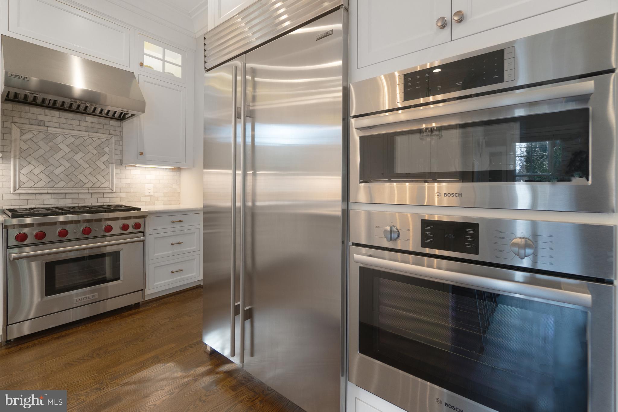 CHEVY CHASE VILLAGE - Residential