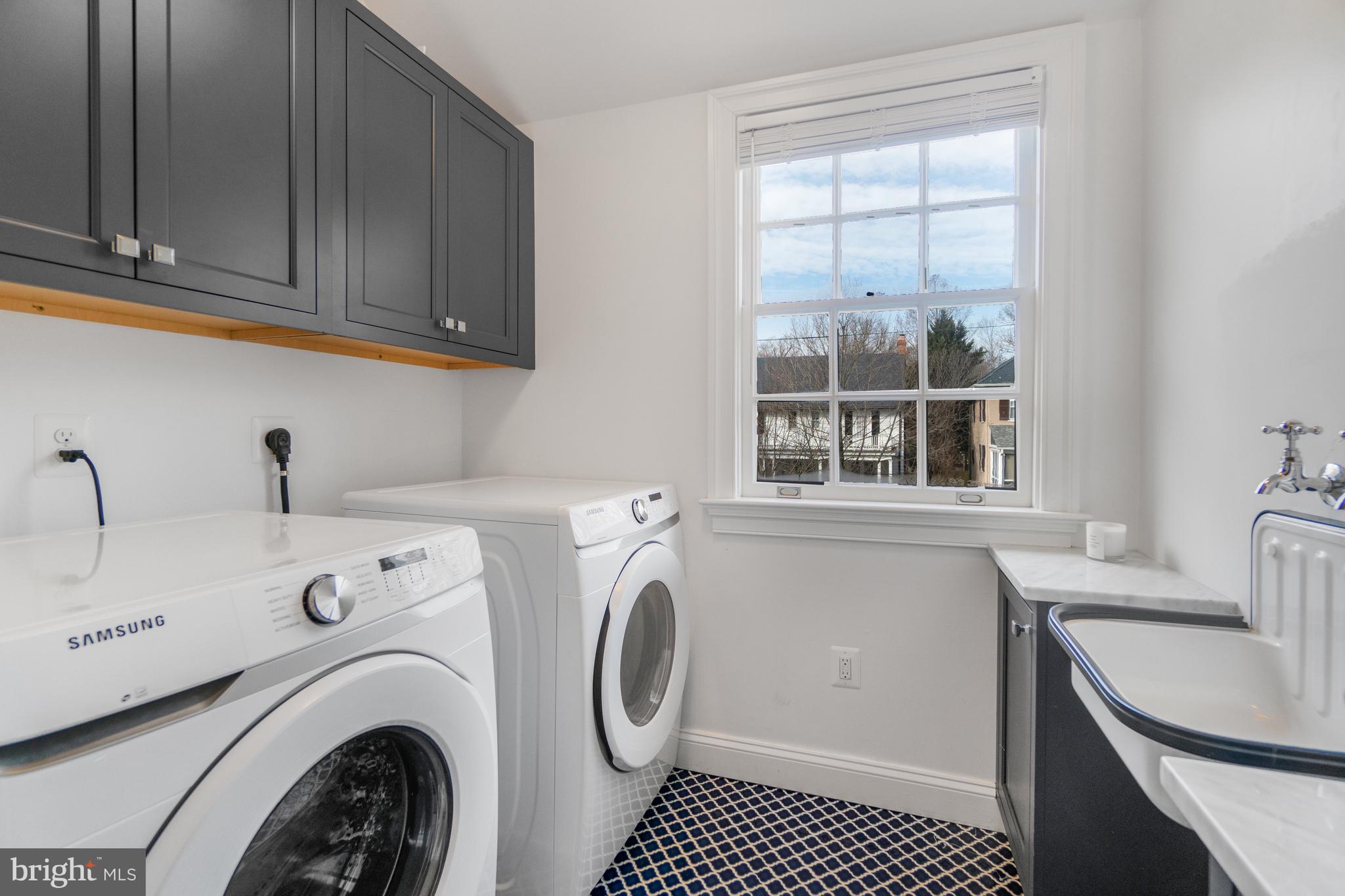 CHEVY CHASE VILLAGE - Residential