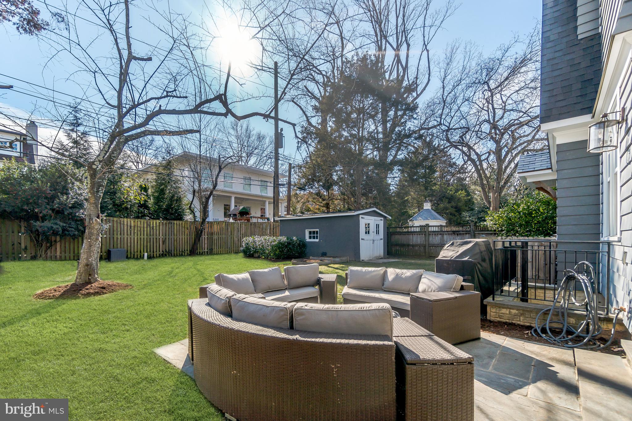 CHEVY CHASE VILLAGE - Residential