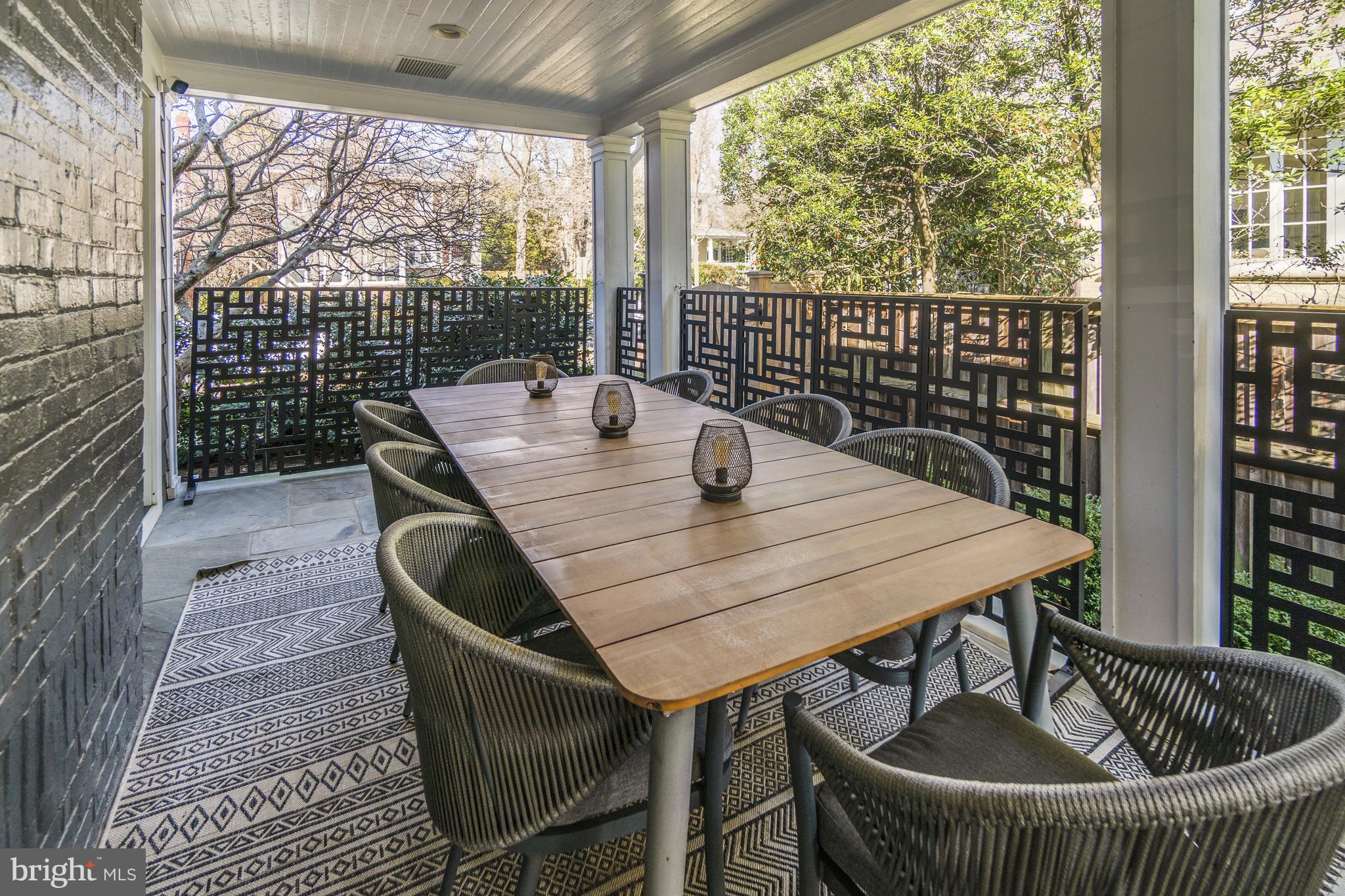 CHEVY CHASE VILLAGE - Residential