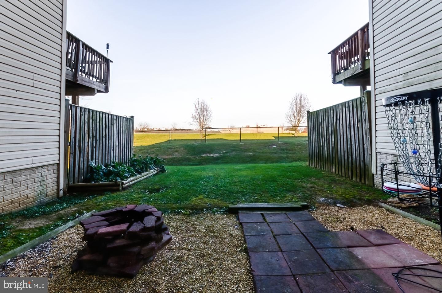 MANOR PARK - Residential