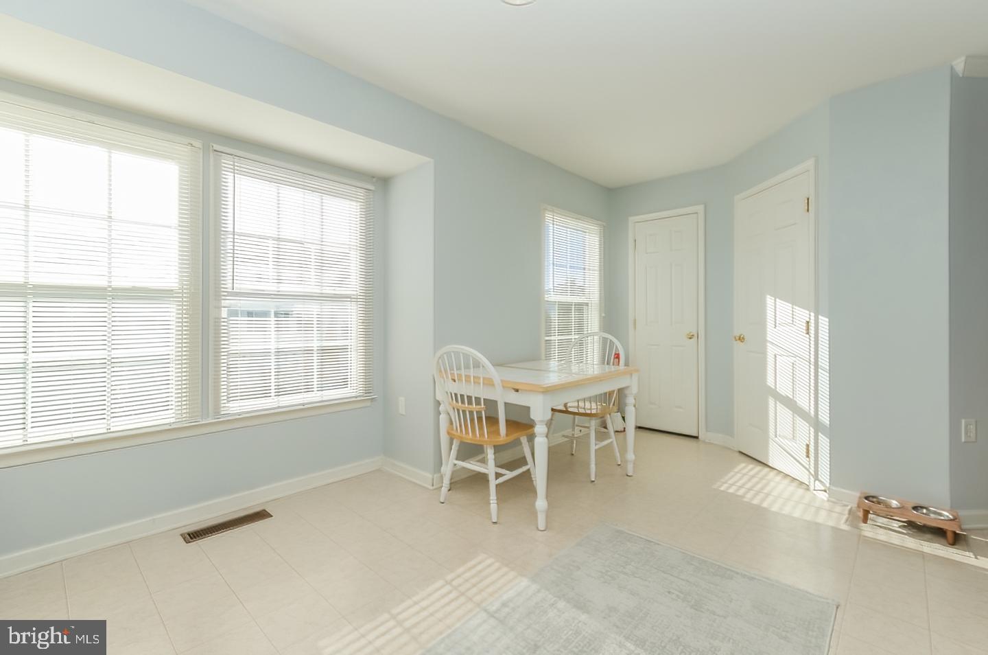 MANOR PARK - Residential