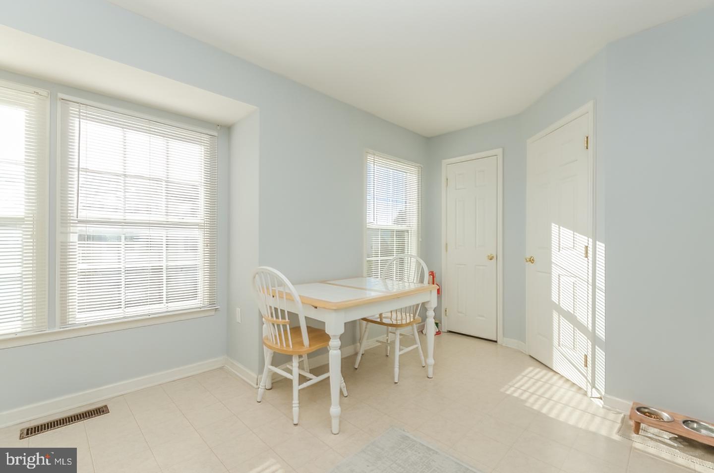 MANOR PARK - Residential