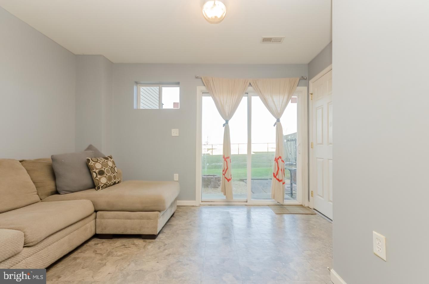 MANOR PARK - Residential