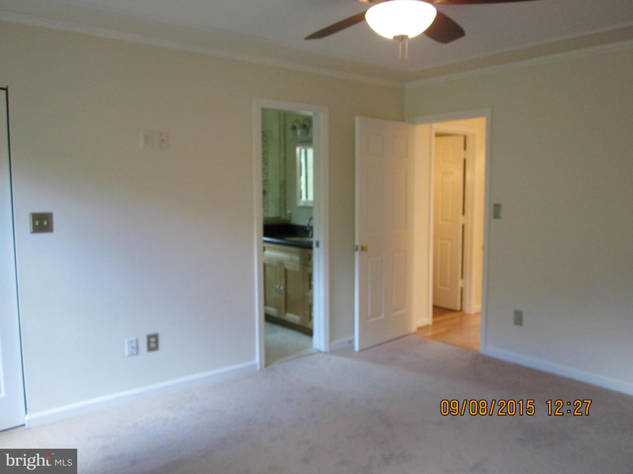 LITTLE WHIM - Residential Lease