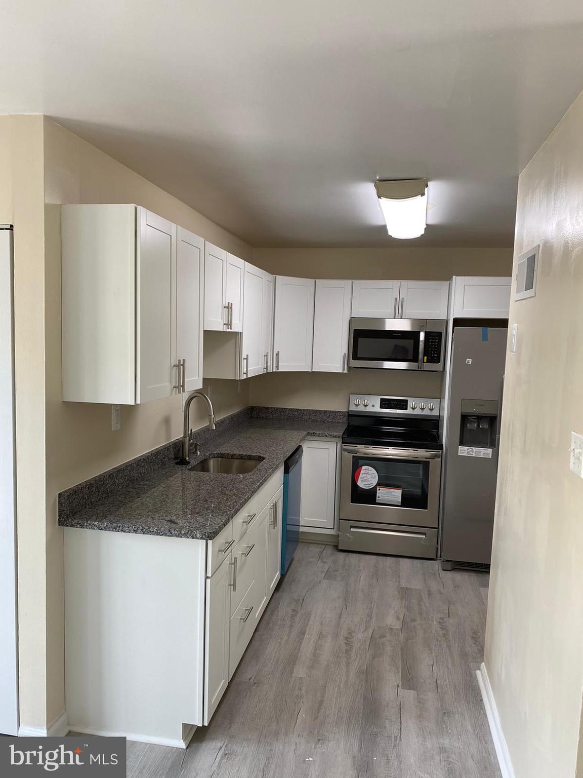 BRAGG HILL TOWNHOUSES - Residential