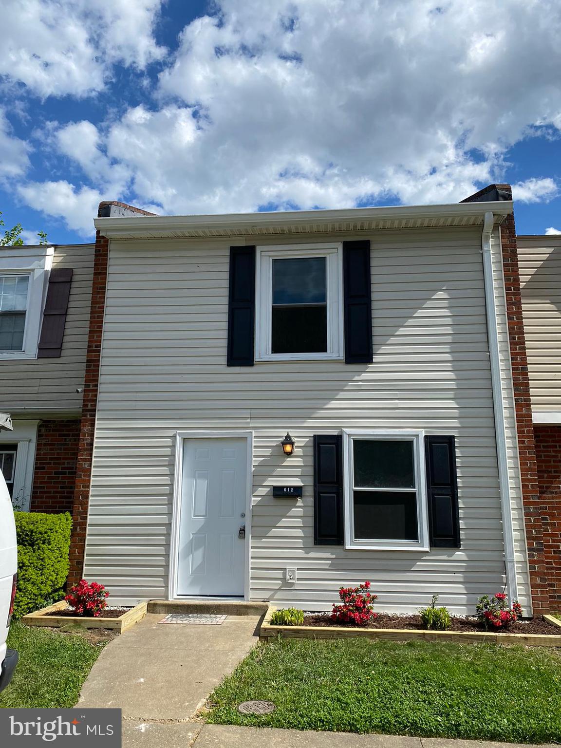 BRAGG HILL TOWNHOUSES - Residential