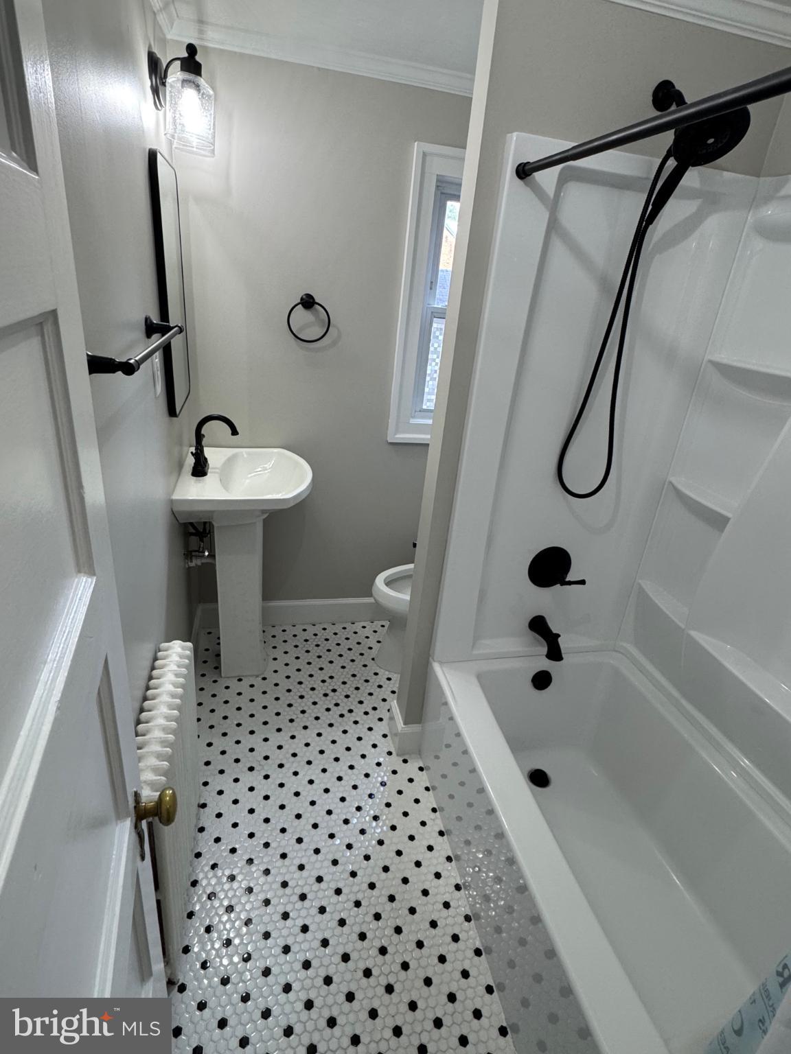 OVER LEE KNOLLS - Residential Lease