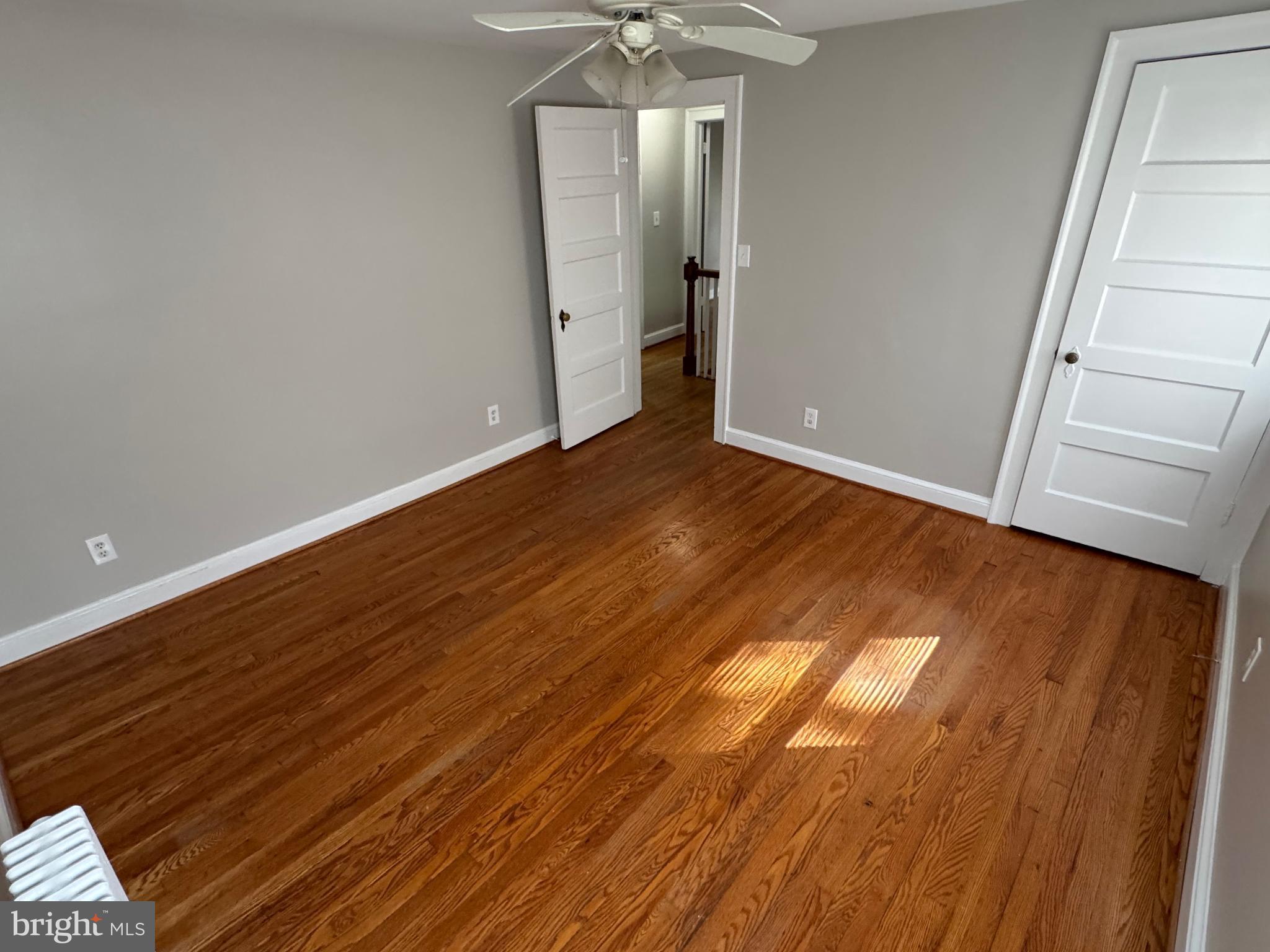 OVER LEE KNOLLS - Residential Lease