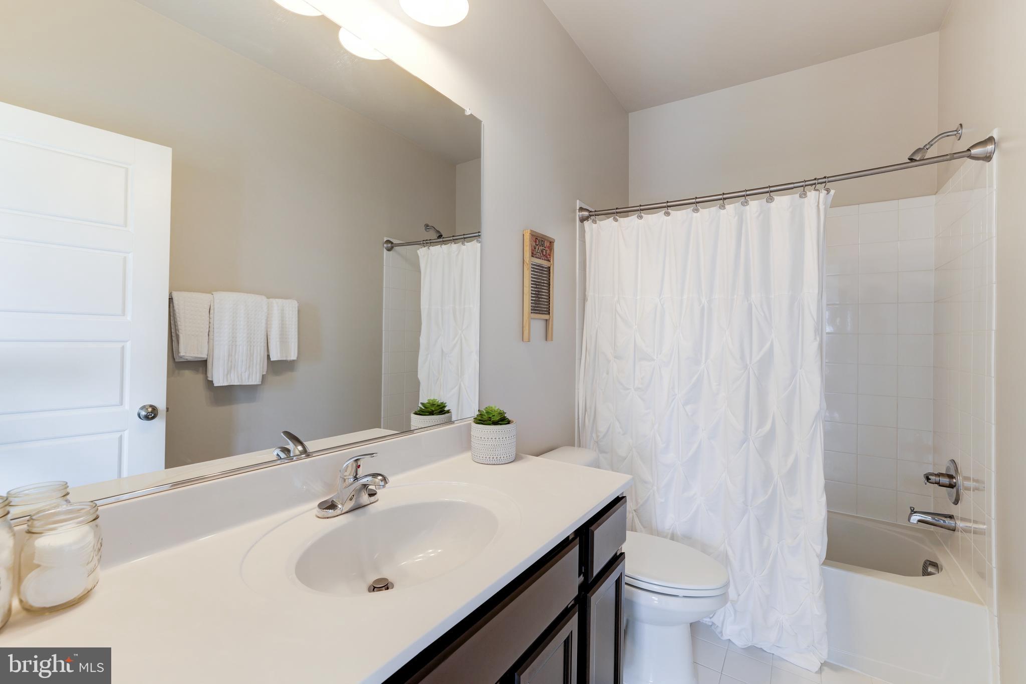 MAYFAIR - Residential