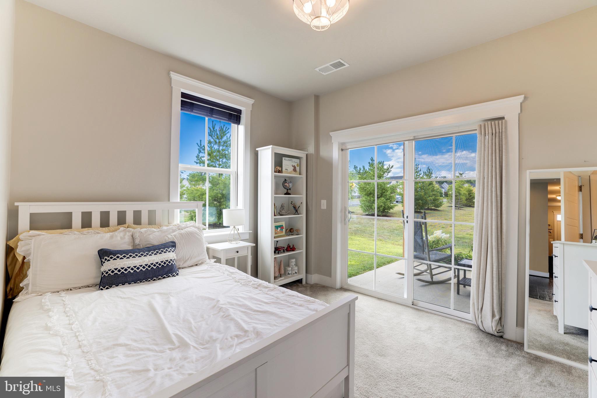 MAYFAIR - Residential