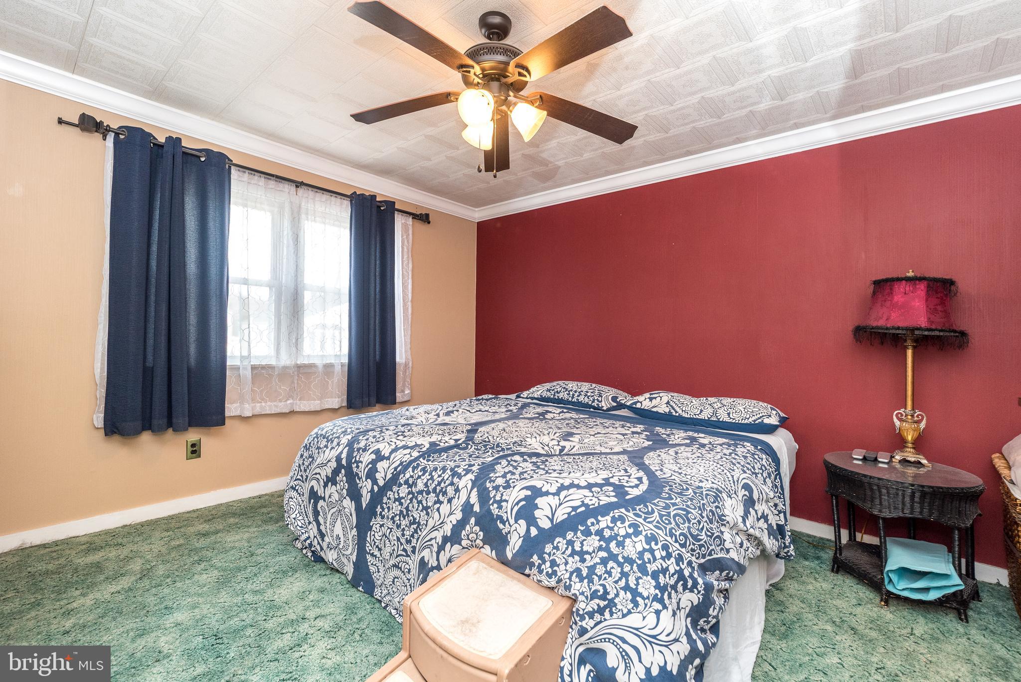 ROSLYN - Residential