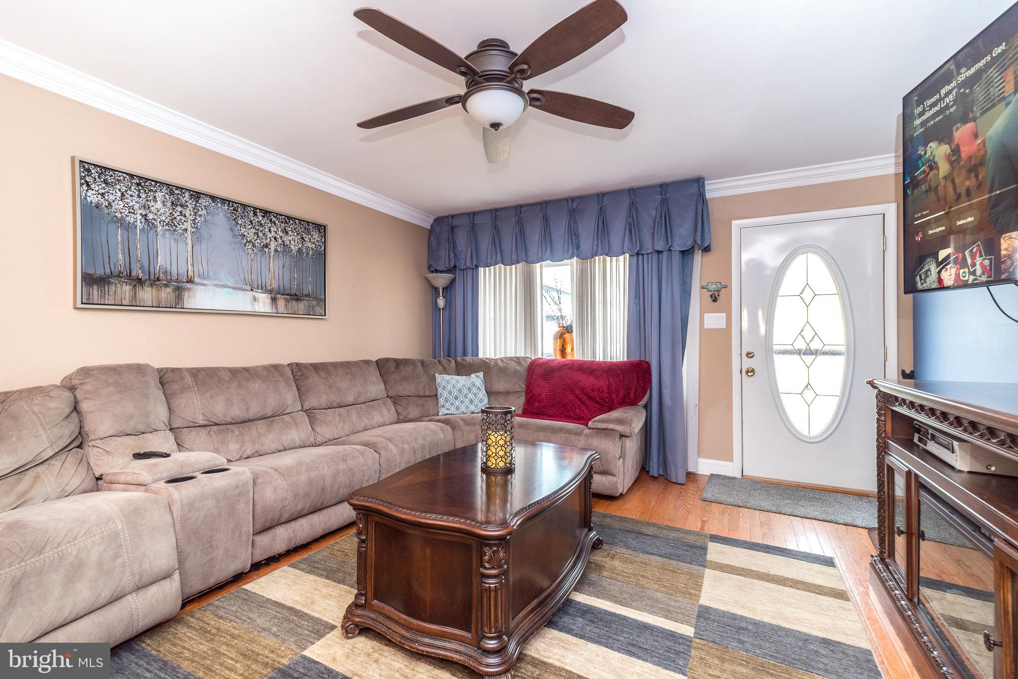 ROSLYN - Residential