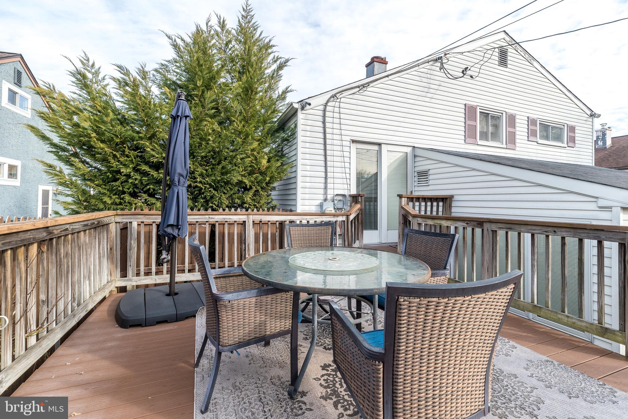 ROSLYN - Residential