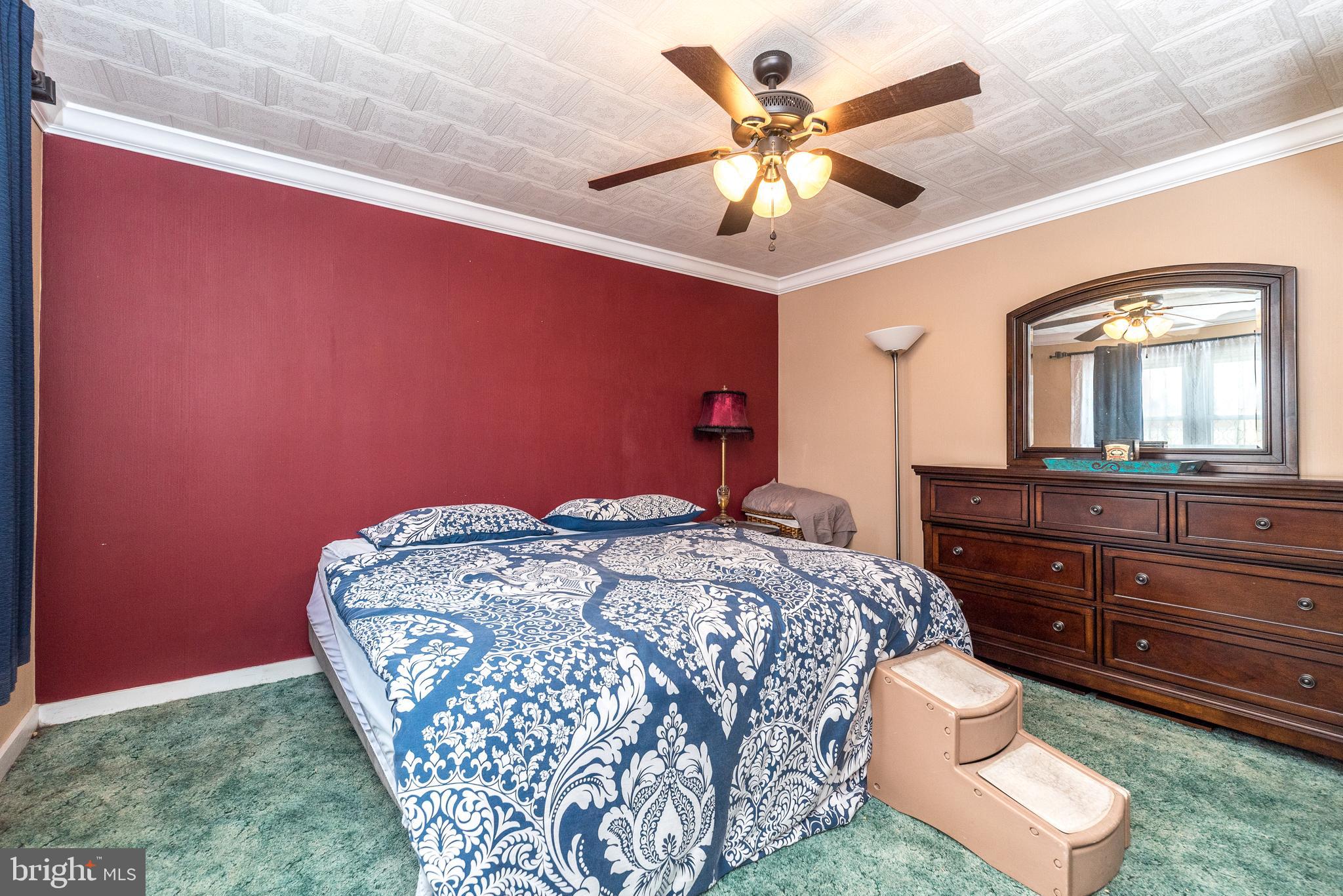 ROSLYN - Residential