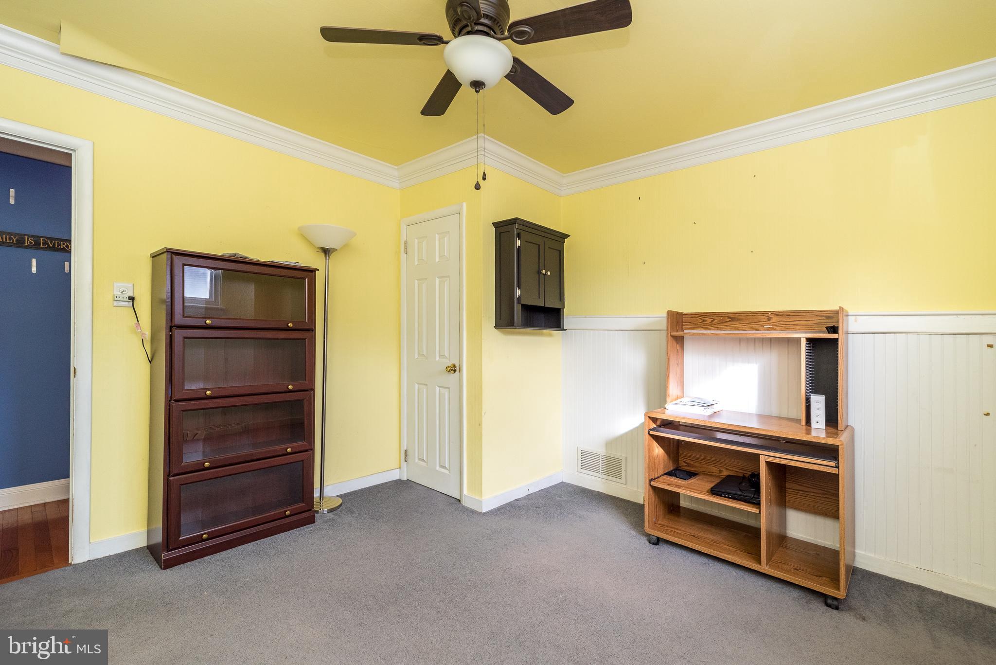 ROSLYN - Residential