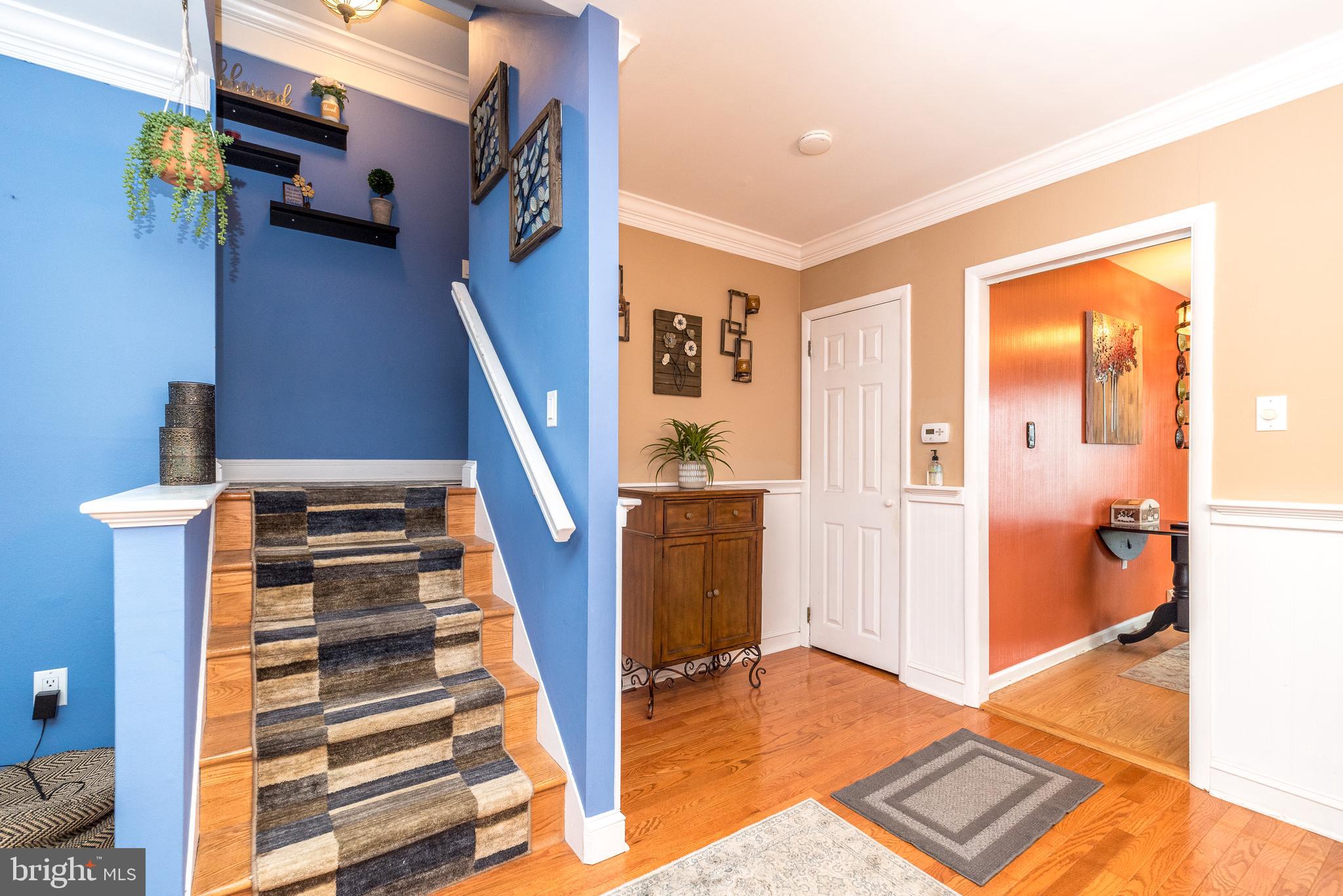 ROSLYN - Residential