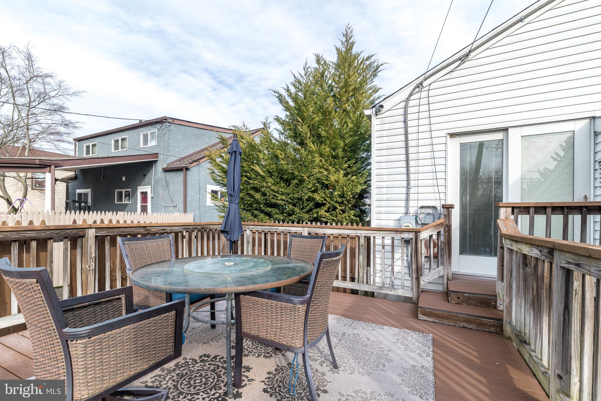 ROSLYN - Residential