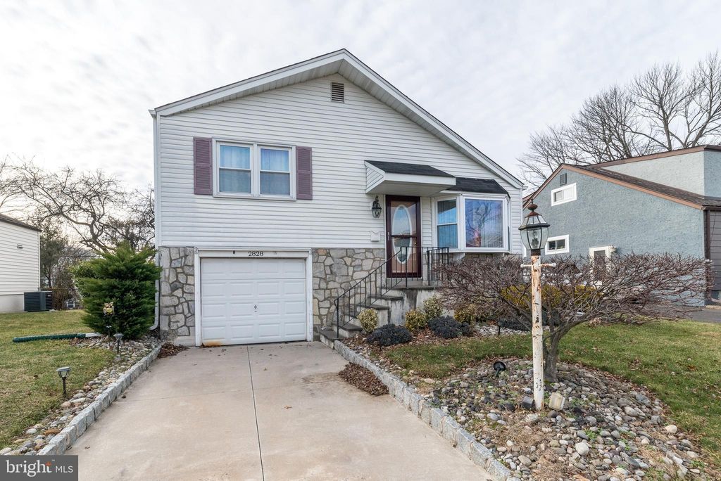 Photo of 2828 Galloway Avenue, ABINGTON, PA 19001 (MLS # PAMC2165116)