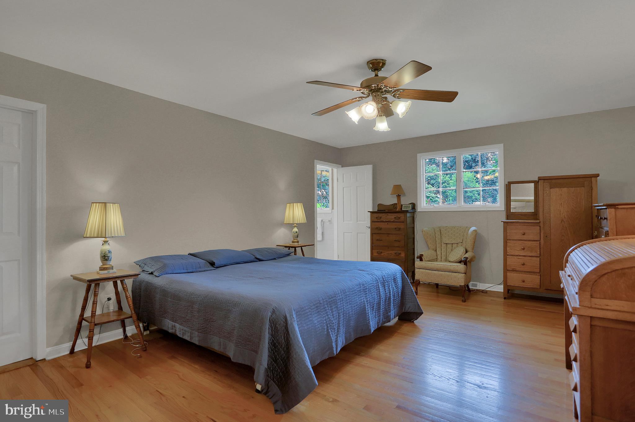 COUNTRY CLUB PARK - Residential