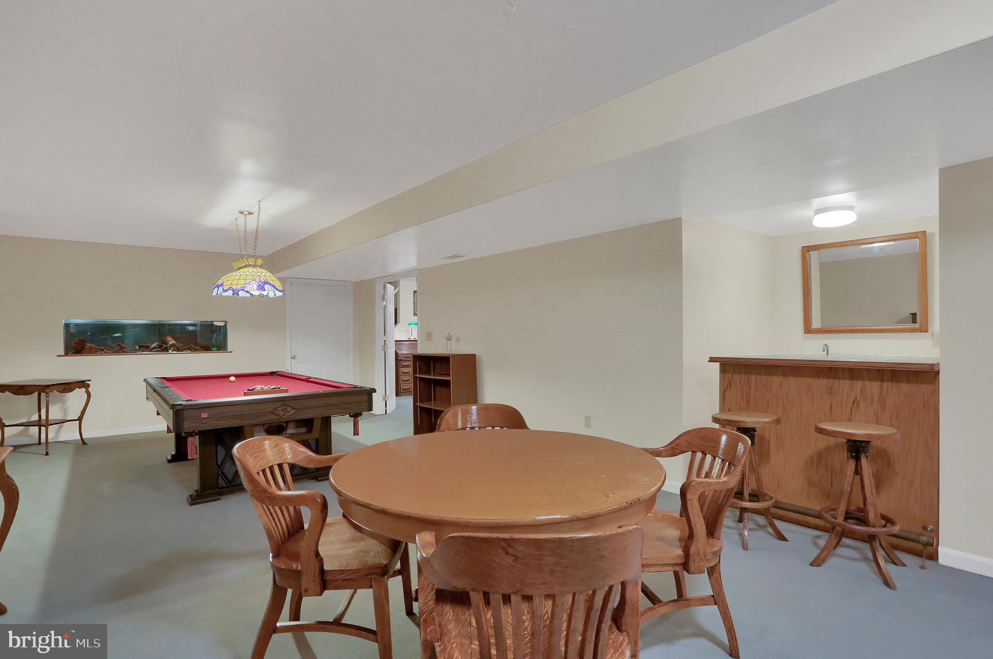 COUNTRY CLUB PARK - Residential