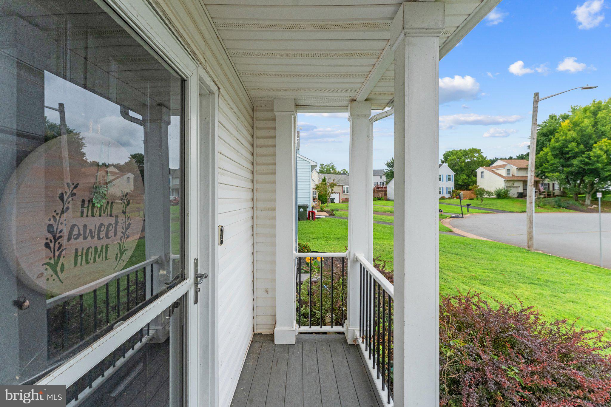 1421 N THOMAS WAY